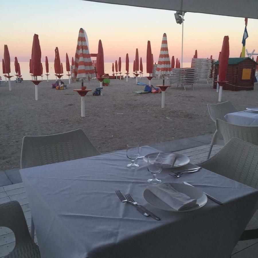 Affittacamere Lo Scoiattolo Di Mannocchi Lorella Porto Sant'Elpidio Exterior photo